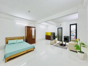 phòng cho thuê full nội thất cao cấp, ban công thoáng mát 2'' đi nhà ga t3 tân bình