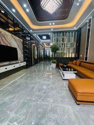 thông số hiếm-rộng đẹp rẽ-bán nhà 5x24-5 tầng thang máy-mặt tiền đường tân thới nhất q.12-kd tốt