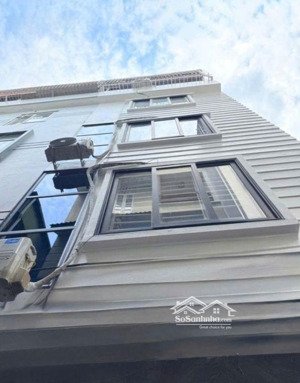 bán nhà võ chí công, 30m 5 tầng mặt tiền 5.5m, ngõ nông rộng thoáng, 30m ra ô tô tránh,