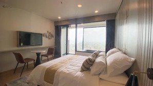 chính chủ bán gấp căn hộ khách sạn lynn time thanh thuỷ. chỉ 9xx triệu-full nội thất 5 sao