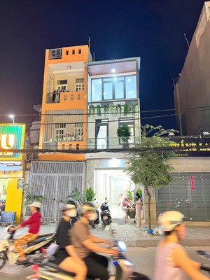 bán nhà mặt tiền 527 nguyễn văn khối -p8 gò vấp cũ) - nay phường thông tây hội tphcm .