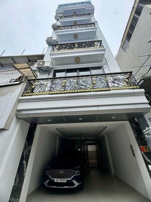 gia đình bán gấp (trước tết) nhà 6 tầng, full nội thất, sang trọng - ngọc thụy