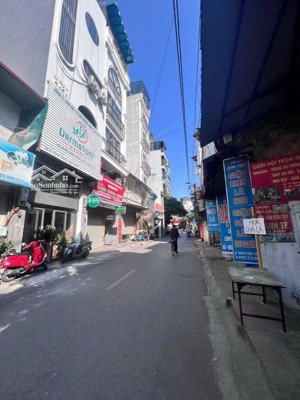 mặt phố hoàng ngân 43m - 7 tầng thang máy thông sàn kinh doanh đỉnh mọi loại hình -vị trí vip