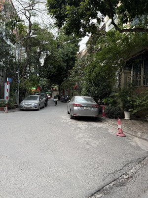 bán nhà trung kính, dt85m, mt7,3m, 8 tầng thang máy, ô tô tránh, kinh doanh vp- ks