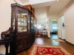 hiếm, căn hộ 2pn no11a sài đồng 70m2 x giá 4,25 tỷ (tl) - phải thật nhanh