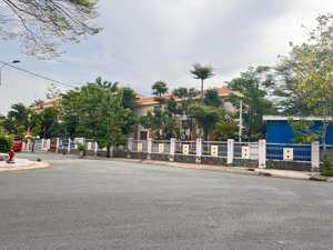 bán lô đất nền rẻ nhất kdc phú lợi. p. 7. q. 8. dt 96m2. chỉ 4,650 tỷ. pháp lý chuẩn. sổ hồng riêng