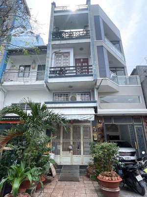 gia đình tôi cần bán nhà 5tầng đs 12m ngay phạm hùng quận 8 - nhỉnh 9tỷ.