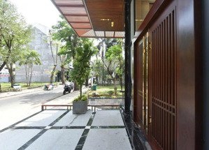 bán biệt thự sân vườn mới đẹp - đường 10m bình quới, p27, bình thạnh - dt: 15x20m 2 tầng. giá 27 tỷ