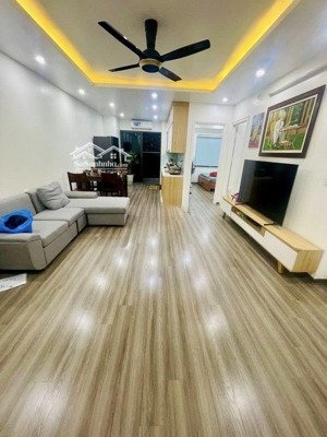 chỉ 5.6 tỷ bán chung cư x2 đại kim buiding 70m2 2pn 2vs đầy đủ nội thất sdcc