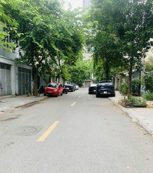 giảm 2 tỷ bán nhà văn quán ô tô tránh 72m² 5 tầng mt 5m quanh 16 tỷ nhỏ