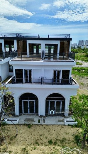 bán xuất ngoại giao shophouse 3 tầng, mozzadiso mỹ gia gói 6 nha trang giá chỉ 6ty134