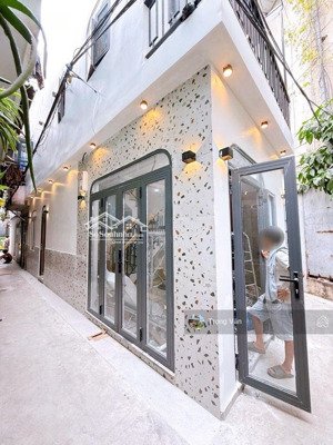 cách 1 căn ra mặt tiền - nhà đẹp 3,5 x 10 - 3pn 2wc - full nội thất. chỉ 5,35 tỷ