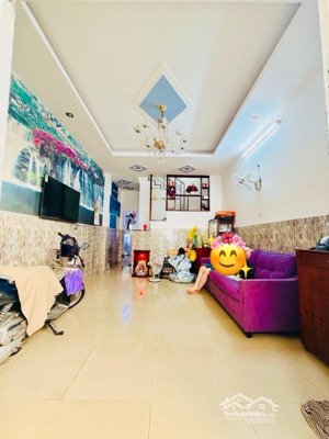 3 căn ra mt huỳnh tấn phát, quận 7, 4.5x16m, 4 pn, hẻm xe hơi thông, gần chợ phú thuận, 7 tỷ nhỉnh