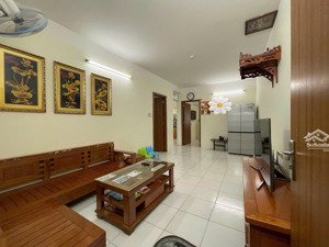 cần bán căn hộ ct1 hud phước long, diện tích: 59m2, 2 pn - 2 wc , nội thất đầy đủ, giá chỉ 2,25 tỷ.