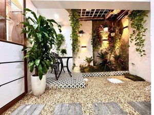 tập thể tầng 1, căn góc 3 mặt thoáng trung tâm đống đa giá: 4,99 tỷ