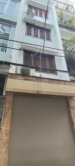 bán nhà phân lô phố hoàng văn thái, ôtô đỗ,tránh, chạy vòng quanh, ở hoặc kd, làm vp cty siêu đẹp