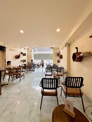 siêu mặt tiền võ văn kiệt - quận 1 - nhà 6 tầng - 100m2 - dòng tiền có sẵn