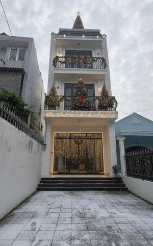 siêu phẩm mới 3 tầng, 85m2, trung tâm linh chiểu, gần kha vạn cân, ngay chợ thủ đức chỉ 6,x tỷ.