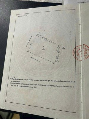 bán đất tặng nhà! đường cách mạng tháng tám (5x8)m, 37,7m2 - kc: 2t, btct giá chỉ 4,95 tỷ bớt lộc