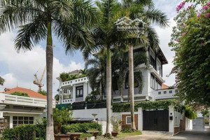 bán biệt thự siêu đẹp khu nội bộ sang trọng bàu bàng ,tân bình 336m2(12x28) hầm 4 tầng gía 48,5 tỷ