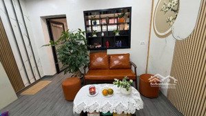 chính chủ cho thuê phòng trọ đơn full ban công ánh sáng ở hoàng hoa thám đội cấn thuỵ khuê từ 1.7tr