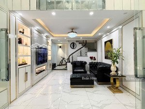 của để dành! nhà đội cấn mặt ngõ to hơn phố, thông tứ tung, kinh doanh sầm uất, 1 phút ô tô,43m2*5t