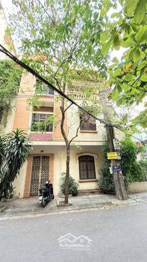 chính chủ cho thuê nhà 3 tầng khu phân lô phố lãng yên, hai bà trưng, ô tô vào tận cửa giá 16tr/th