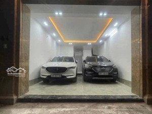 vương thừa vũ trung tâm thanh xuân 2 ô tô ngủ trong nhà 7 tầng thang máy kd đỉnh 21.5 tỷ