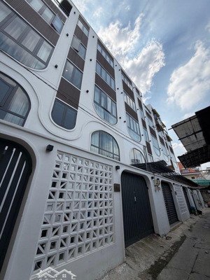 nhà quận tân phú giáp tân bình khu vip tân sơn nhì gần sân bay 8 phút 6m x 27m chỉ ~72 triệu/ m2