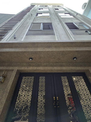 cầu diễn, bắc từ liêm cần bán gấp nhà 55m2, 7 tầng, thang máy, ô tô vào nhà. giá 16 tỷ 5