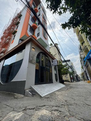 toà nhà 2 mặt tiền chdv tân bình gần phạm văn bạch 200m, ra sân bay tsn 10 phút. chỉ 21.6 tỷ