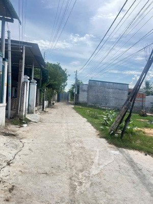 bán đất gần biển ninh chữ, thôn tri thủy, ninh hải giá chỉ 1,5 tỷ, 203m2, sổ trao tay