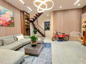 chạm đáy! vĩnh hồ, ba gác tránh, cách mặt phố 30m, 2 thoáng, nhà mới, full nội thất, ở ngay, 44mx5t