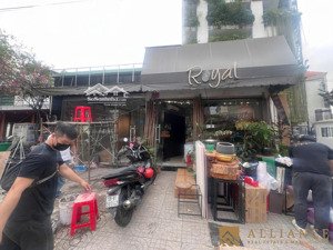 mặt bằng hot đường chính thảo điền. liên hệ 