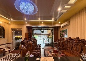 bán khách sạn cao cấp đang có dòng tiền ổn định, gò vấp, chỉ 38 tỷ