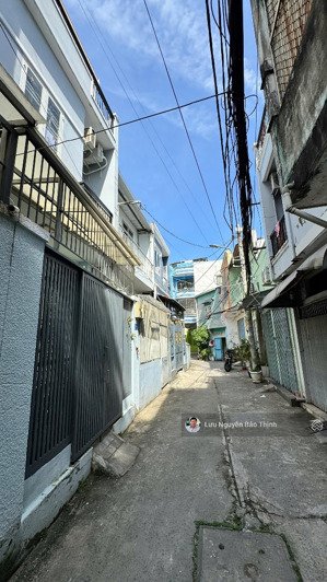 bán nhà c4 gần 100m2, p.09, q.tb, giá chỉ 85 tr/m2