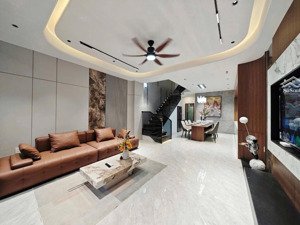 nhà đẹp trung tâm đống đa - 65m2* mt 6,5m 5 tầng 11tỷ nhỉnh - cách 1 nhà ra phố - nhà đẹp ở ngay