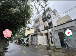 mặt tiền 3 tầng tống văn hên ngang 11m tân bình