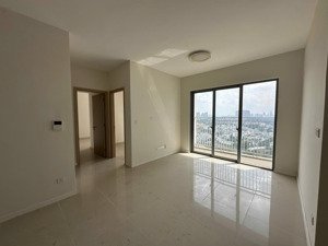 bán căn hộ palm heights 2pn tầng 22, view sông, nội khu, đặt biệt trần cao hơn các tầng khác 30cm