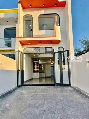 nhà tương bình hiệp, ngay mặt tiền dx 143 nhựa 6m, 1 trệt 1 lầu 3 pn