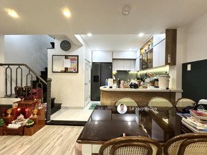 trần bình trọng, bình thạnh - nhà đẹp 4 tầng - hẻm rộng - ngang lớn (4.8x8) a4 - giá 7.8 tỷ tl