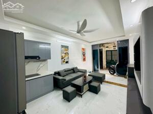 Bán nhà Nguyễn Lương Bằng đẹp mới long lanh đón Tết vài bước ra Hồ Đắc Di 32m 5 tầng 10.8 tỷ .