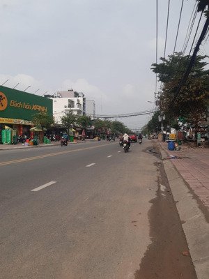 mặt tiền kinh doanh man thiện - 320m2 ( full thổ ) - dòng tiền khủng khi khai thác - nhỉnh 20ty tl