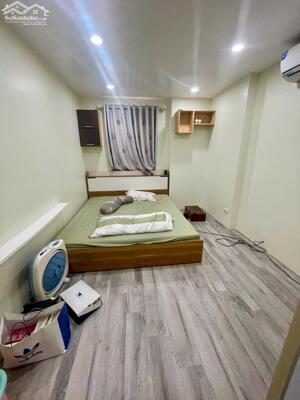 THE GLORIA SILK PATH Ở NGAY – SỐ 8 NGUYÊN HỒNG – LÔ GÓC – FULL NỘI THẤT