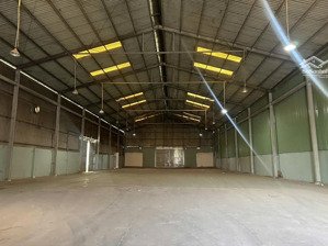 kho xưởng bình tân, mặt tiền quốc lộ 1a, 1200m, 90tr, sẵn trạm 300kv, cont 24/24, chưa pccc