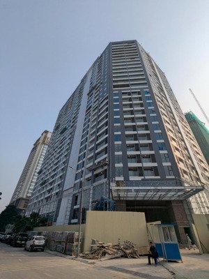 skyline west lake bán căn 97m² hướng nam tầng 11, layout vuông đẹp, vườn đào hồ tây sở hữu lâu dài