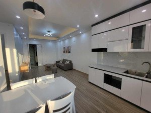 chủ cần tiền để giá rẻ căn hộ 64m2 2pn nội thất đầy đủ sổ đỏ chính chủ giá 3,9tỷ tại tòa ct1 xa la