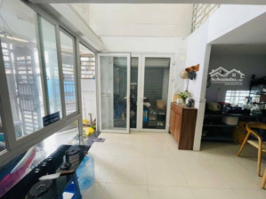 nhà hẻm 5m thông, quang trung p10, gần vincom , 4,5x10, 4 tầng chỉ 6.6 tỷ - o912.o31.o38