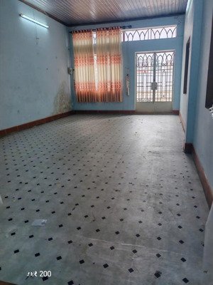 cho thue nha phan van hon, q12 (72m2/san, tong: 02 san)