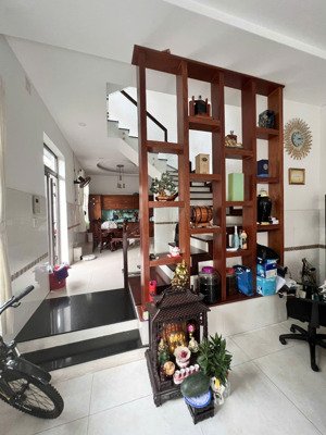 7*19m - 4 tầng - 5 phòng + 6wc đường chế lan viên giáp tân bình